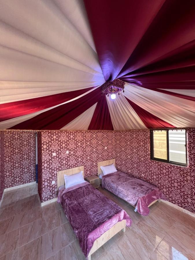 Raja Camp Hotel Wadi Rum Exterior photo